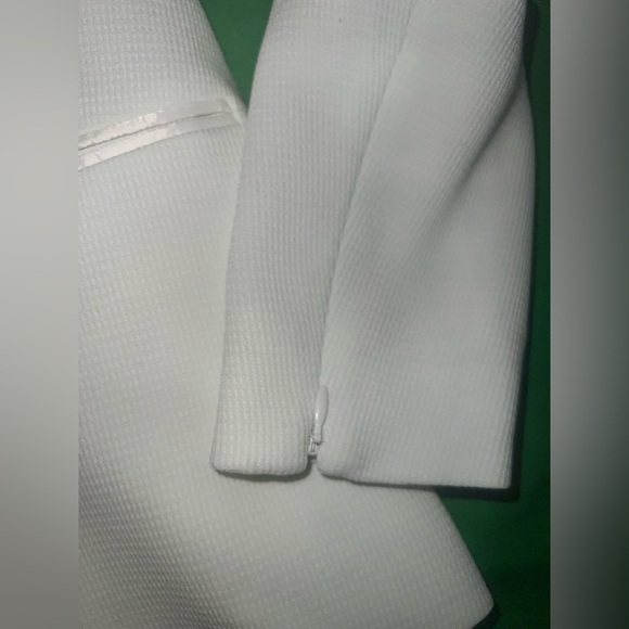 Reiss Mint Blazer and Skirt Set size Medium/ 8 - Picture 9 of 16